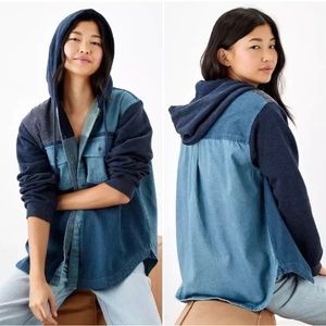 American Eagle - AE Denim Hoodie Shacket (Shirt Jacket)